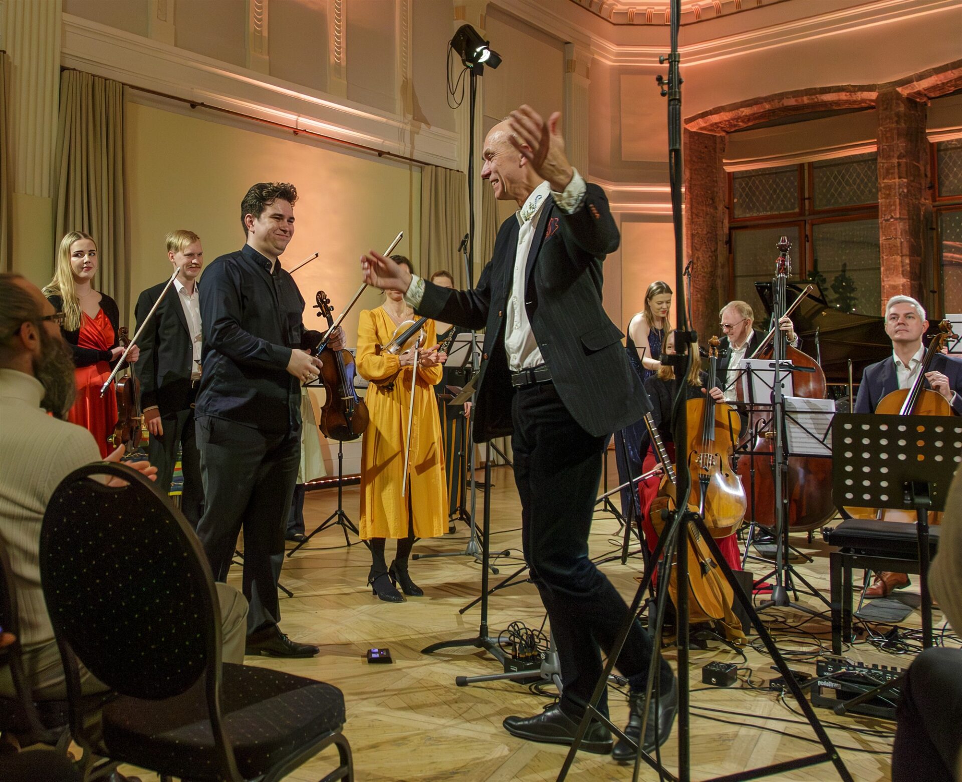 Vikerkaar valgusvihus