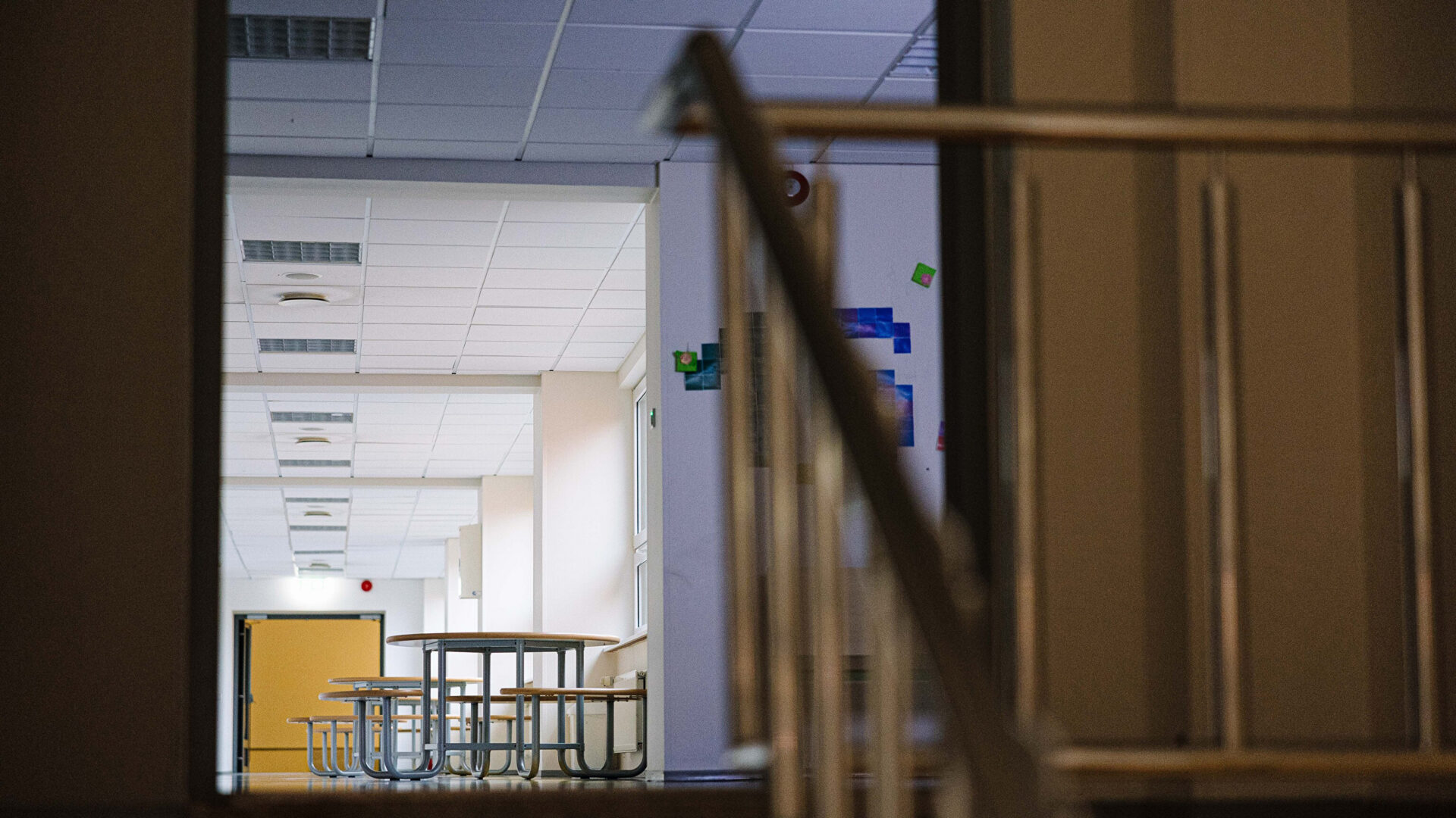 &ldquo;Hoiame ust vaid paokil&rdquo;. Vaheaasta v&auml;ljavaated